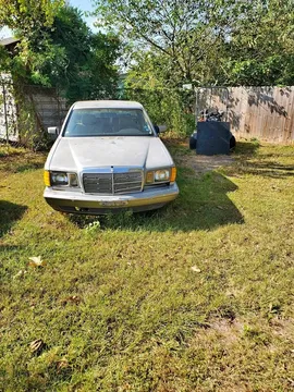 1981 Mercedes-Benz 300 SD Sedan