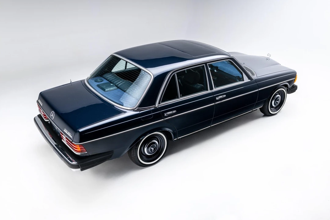 1981 Mercedes-Benz W123 Sedan - Image 8 of 31