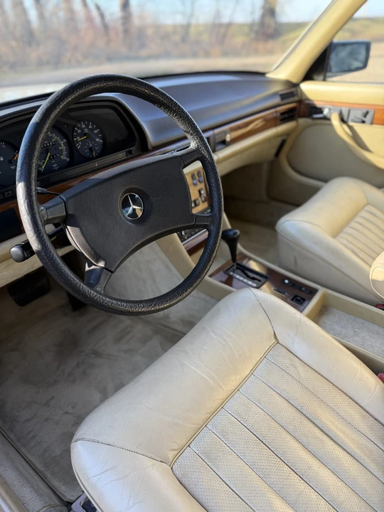 1981 Mercedes-Benz W126 S-Class Sedan - Image 29 of 31