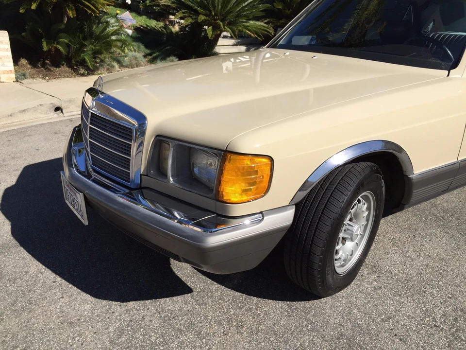 1981 Mercedes-Benz W126 S-Class Sedan - Image 15 of 31