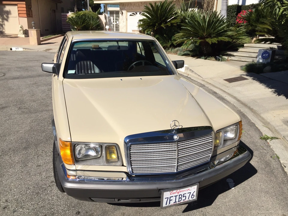 1981 Mercedes-Benz W126 S-Class Sedan - Image 10 of 31