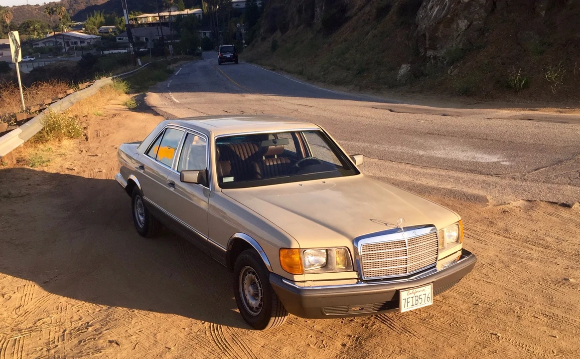 1981 Mercedes-Benz W126 S-Class Sedan - Image 21 of 31
