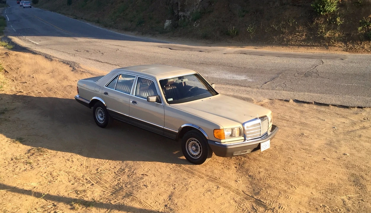 1981 Mercedes-Benz W126 S-Class Sedan - Image 20 of 31