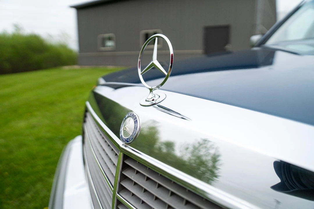 1981 Mercedes-Benz W126 S-Class Sedan - Image 11 of 31