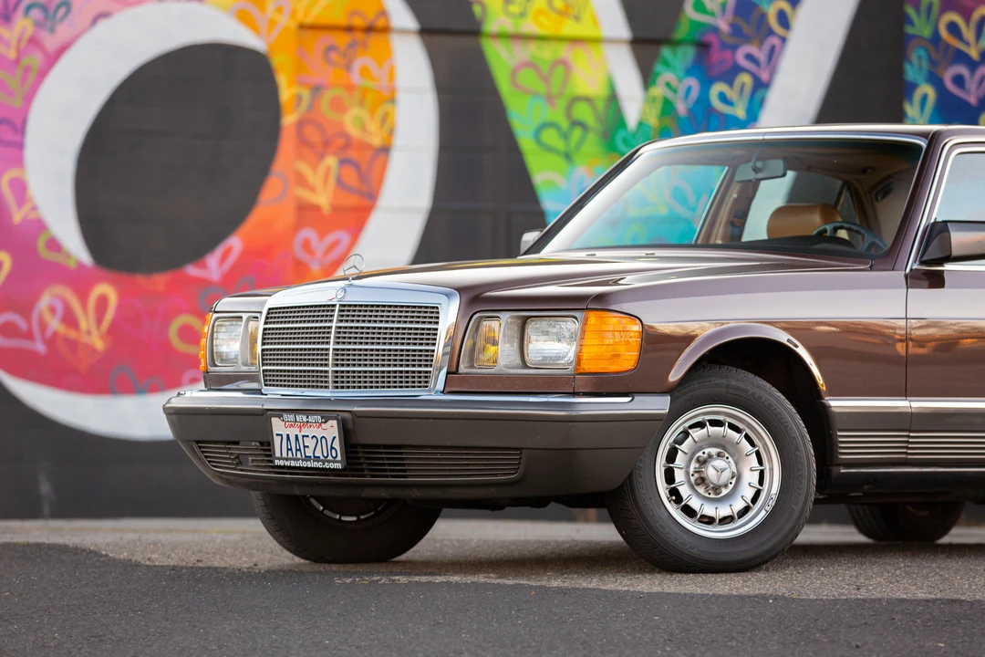 1981 Mercedes-Benz W126 S-Class Sedan - Image 16 of 31