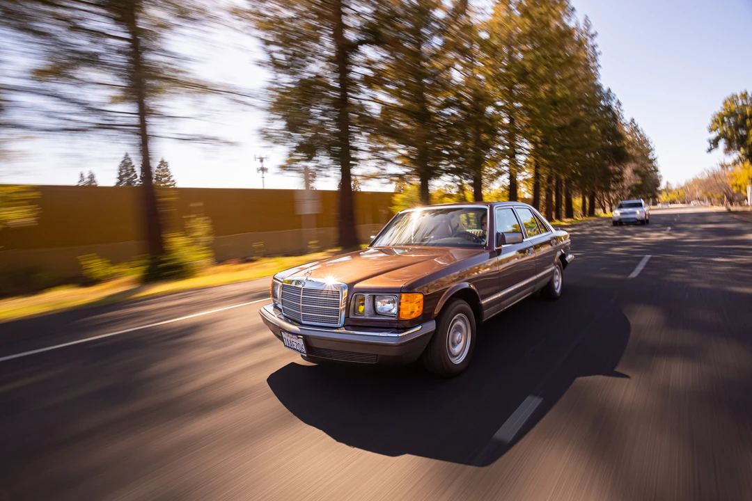 1981 Mercedes-Benz W126 S-Class Sedan - Image 2 of 31