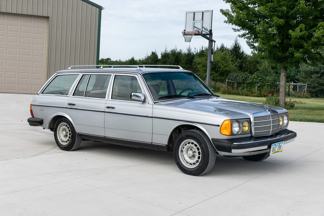 1981 Mercedes-Benz W123 Wagon (S123) - Image 4 of 31