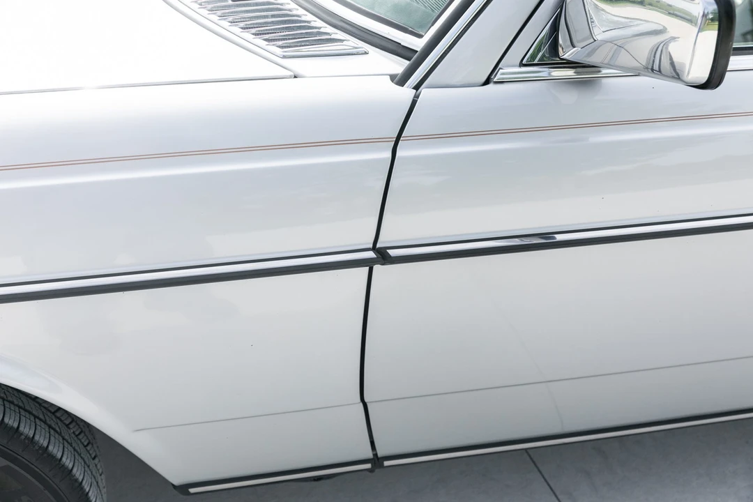 1981 Mercedes-Benz W123 Wagon (S123) - Image 28 of 31