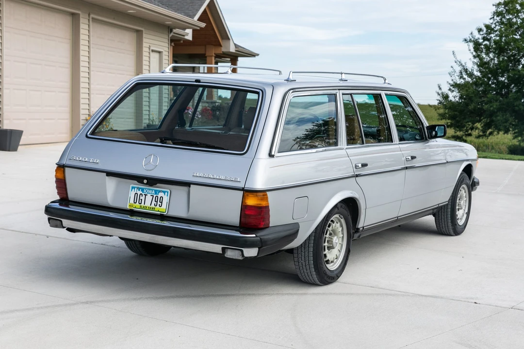 1981 Mercedes-Benz W123 Wagon (S123) - Image 6 of 31