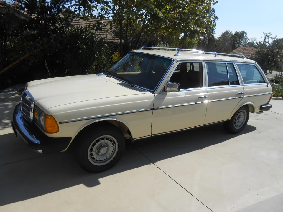 1981 Mercedes-Benz W123 Wagon (S123) - Image 16 of 31