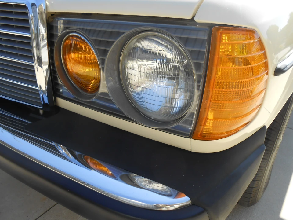 1981 Mercedes-Benz W123 Wagon (S123) - Image 23 of 31