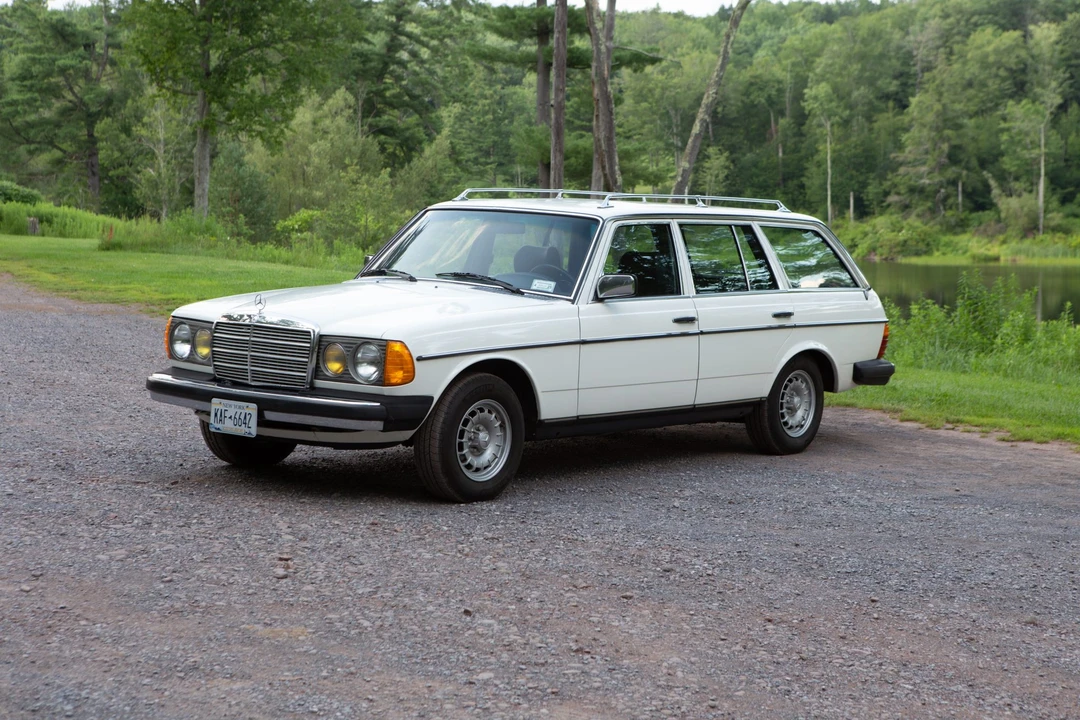 1981 Mercedes-Benz W123 Wagon (S123) - Image 12 of 31