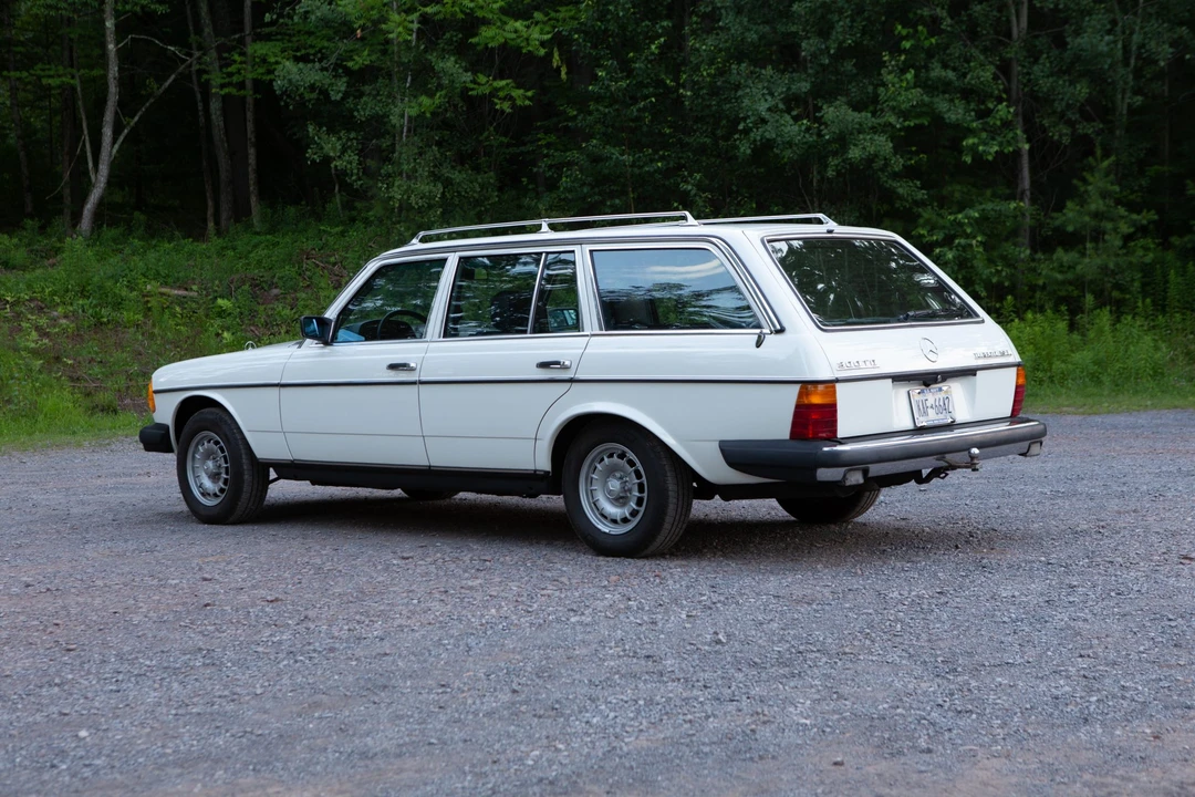 1981 Mercedes-Benz W123 Wagon (S123) - Image 22 of 31