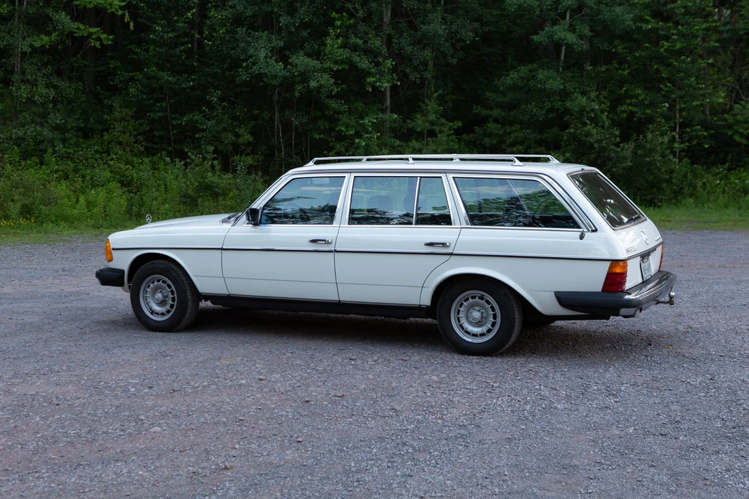 1981 Mercedes-Benz W123 Wagon (S123) - Image 19 of 31