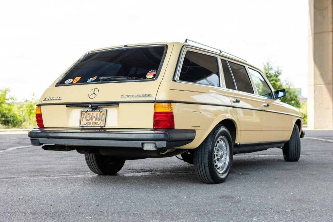 1981 Mercedes-Benz W123 Wagon (S123) - Image 5 of 31