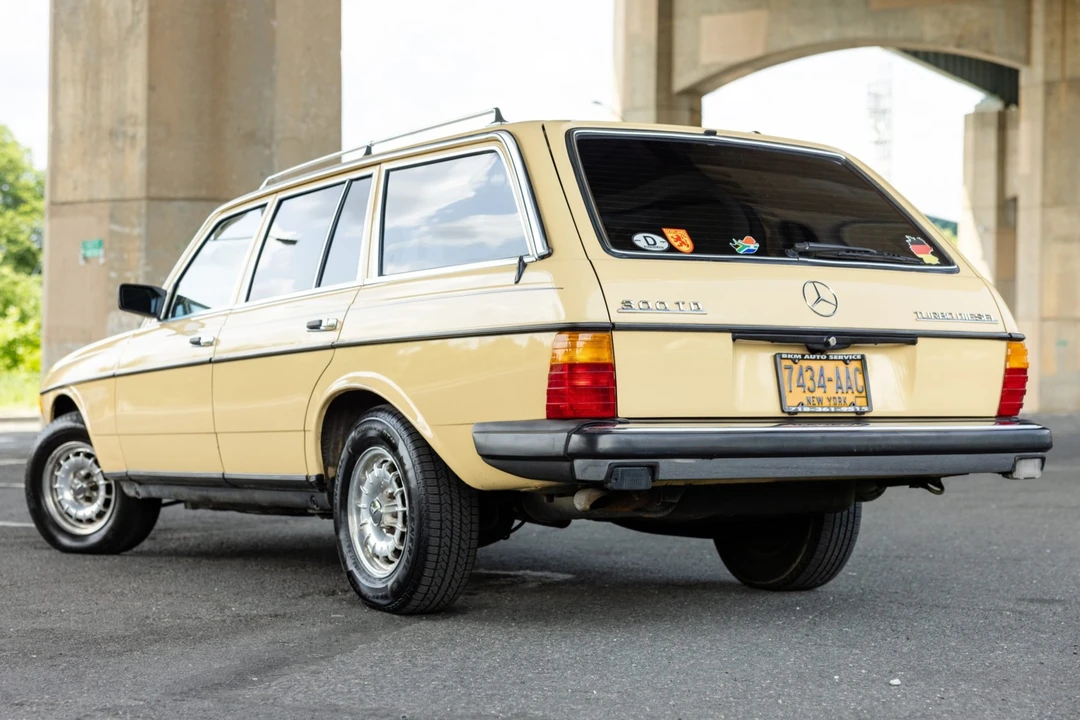 1981 Mercedes-Benz W123 Wagon (S123) - Image 7 of 31