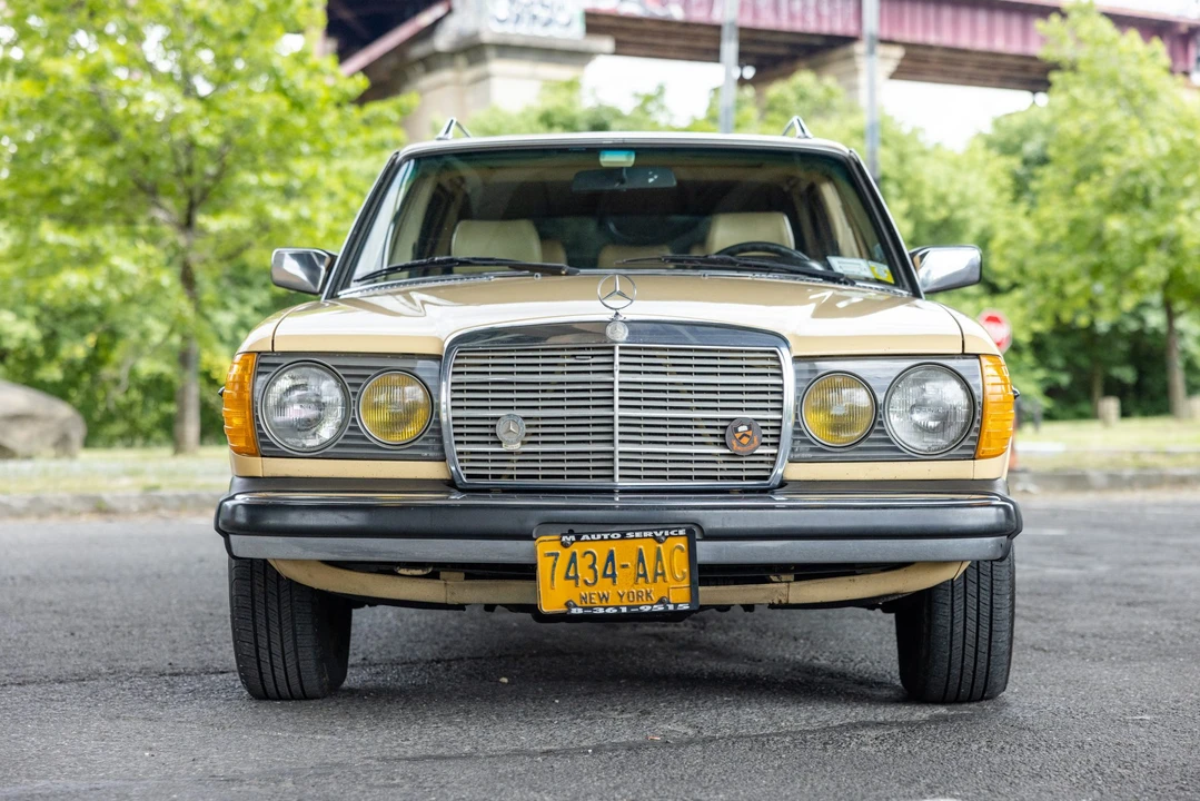 1981 Mercedes-Benz W123 Wagon (S123) - Image 2 of 31