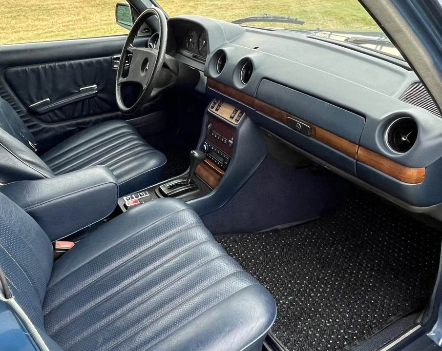 1981 Mercedes-Benz W123 Wagon (S123) - Image 27 of 31