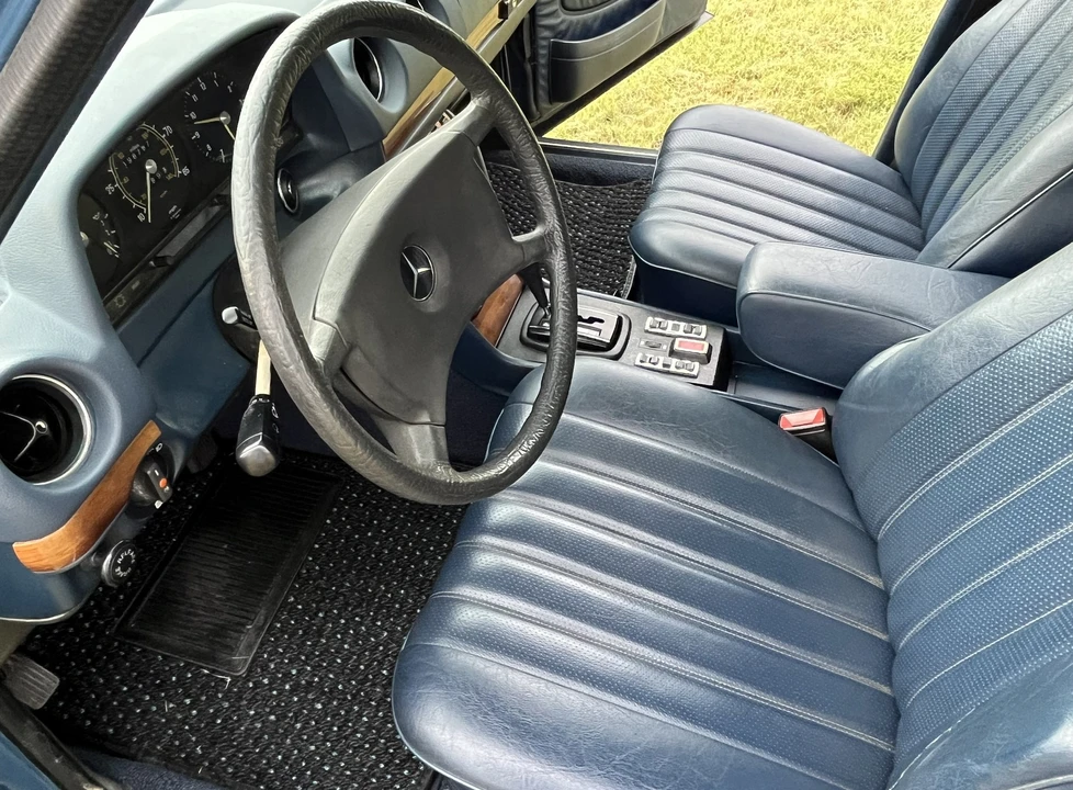1981 Mercedes-Benz W123 Wagon (S123) - Image 25 of 31