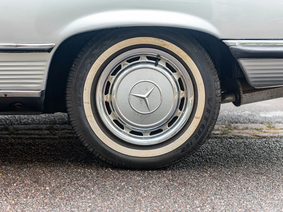 1981 Mercedes-Benz C107 SLC - Image 16 of 30