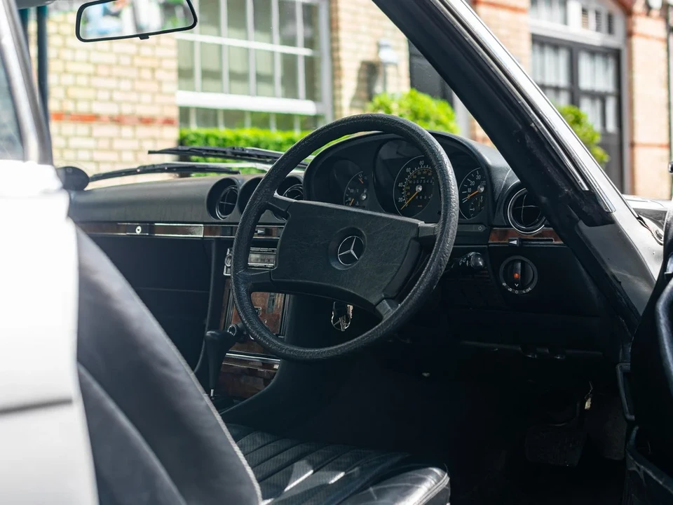 1981 Mercedes-Benz C107 SLC - Image 10 of 30