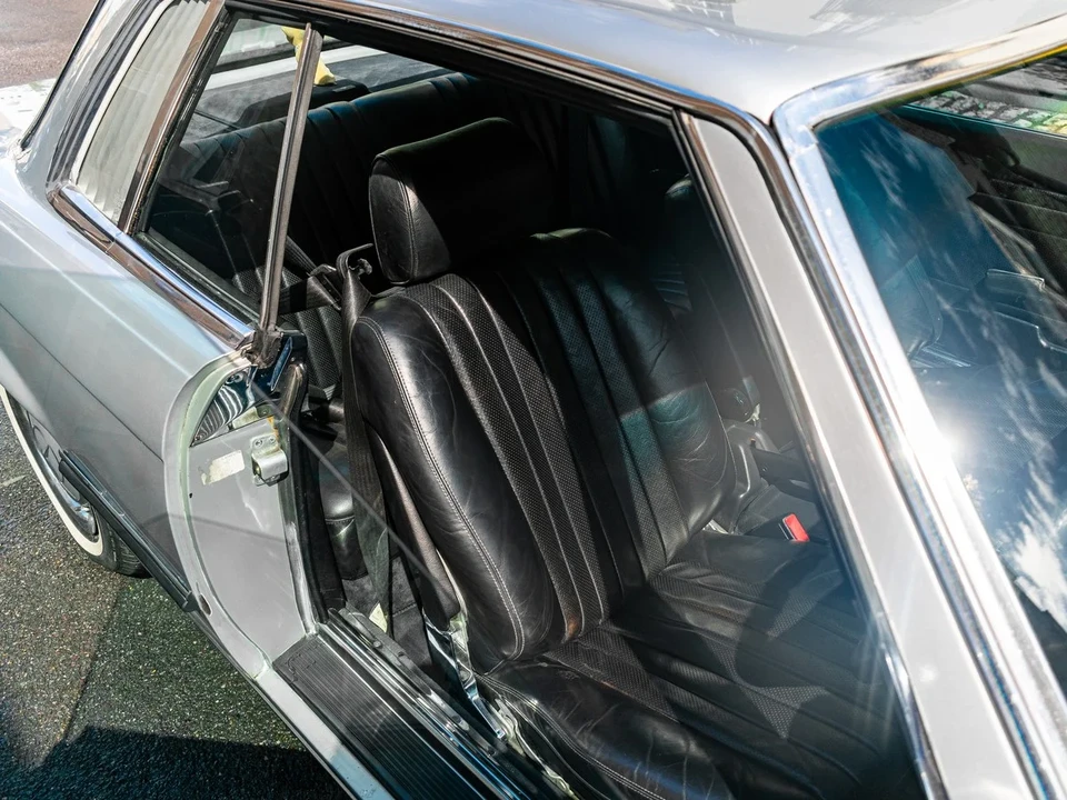 1981 Mercedes-Benz C107 SLC - Image 13 of 30