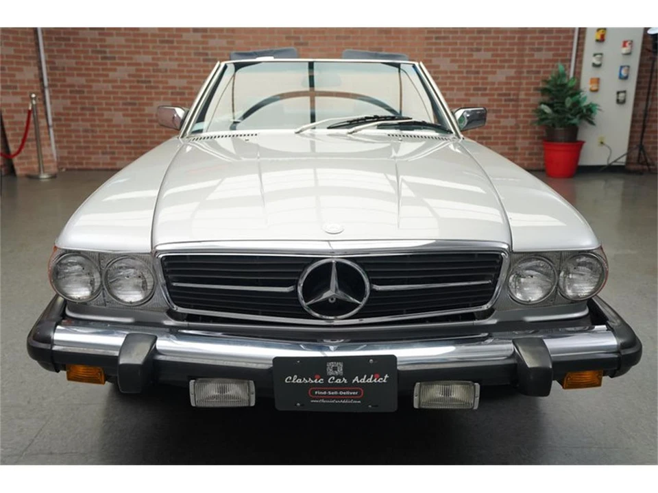 1981 Mercedes-Benz W126 S-Class Sedan - Image 12 of 31