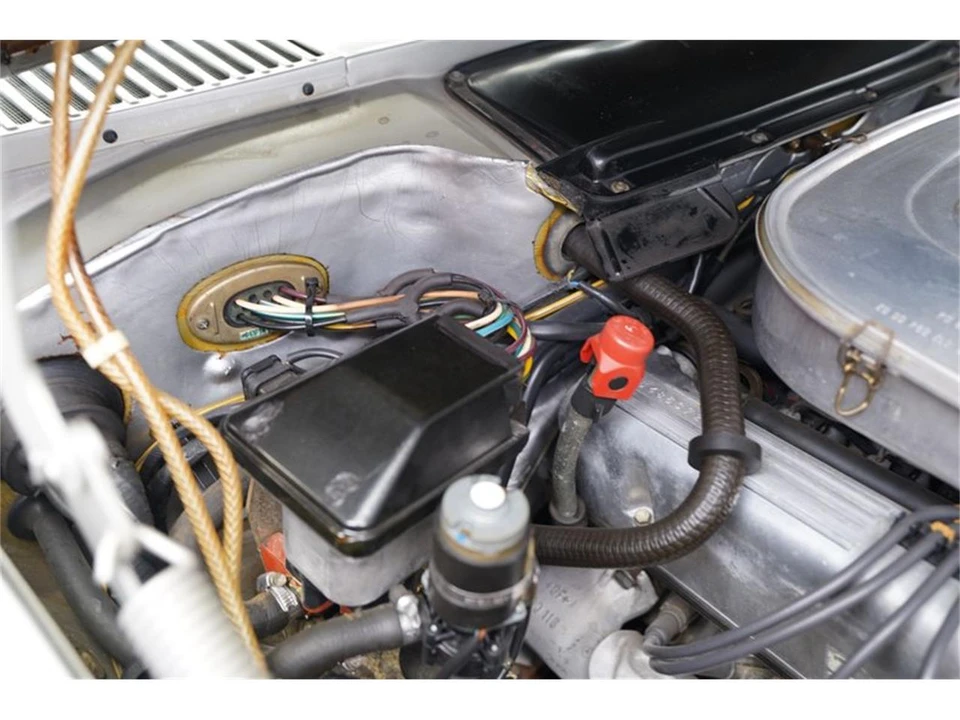 1981 Mercedes-Benz W126 S-Class Sedan - Image 19 of 31