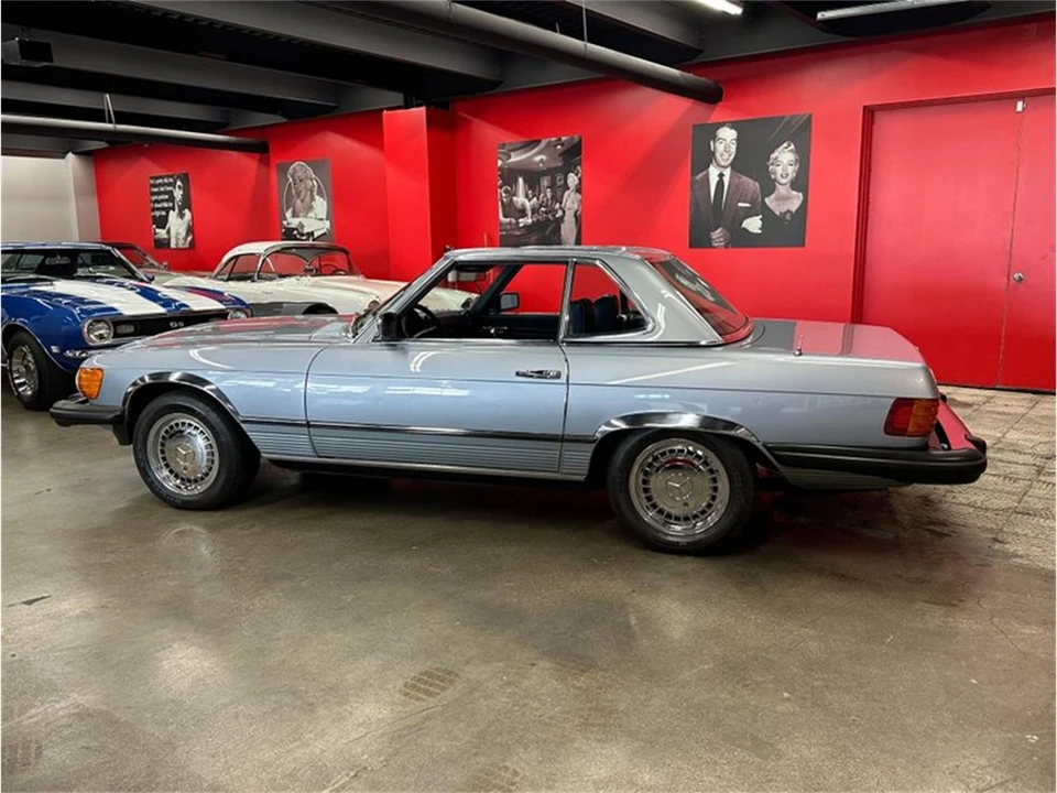 1981 Mercedes-Benz W126 S-Class Sedan - Image 19 of 31
