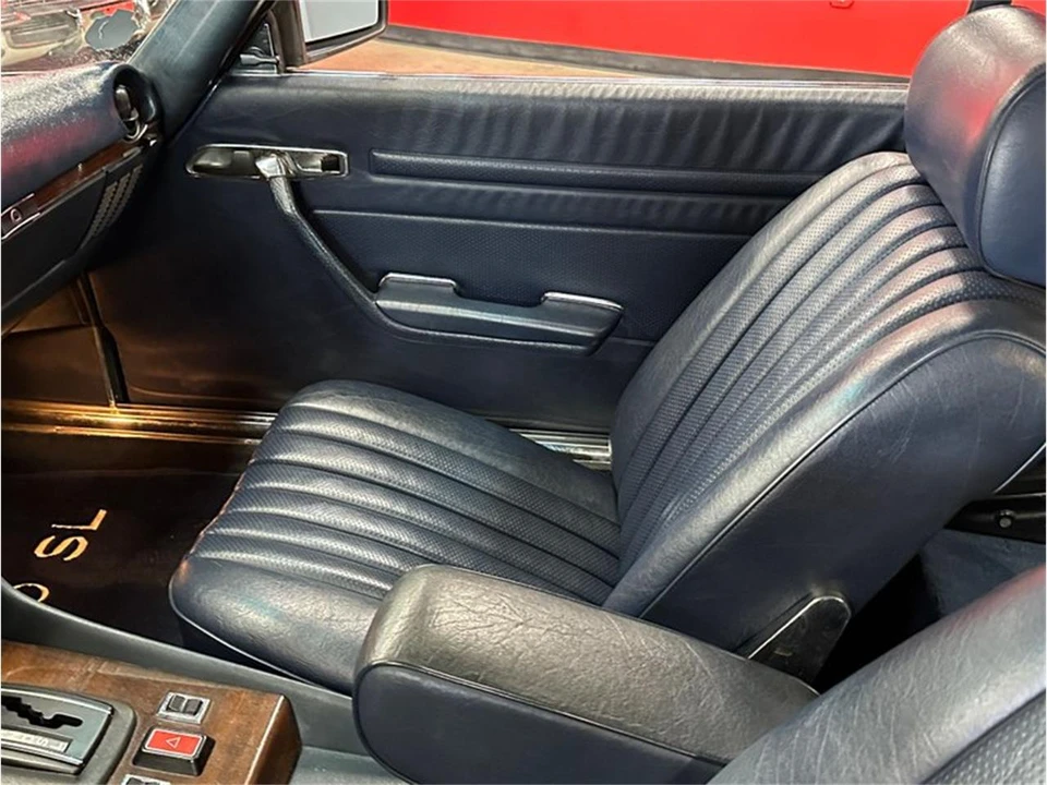 1981 Mercedes-Benz W126 S-Class Sedan - Image 31 of 31