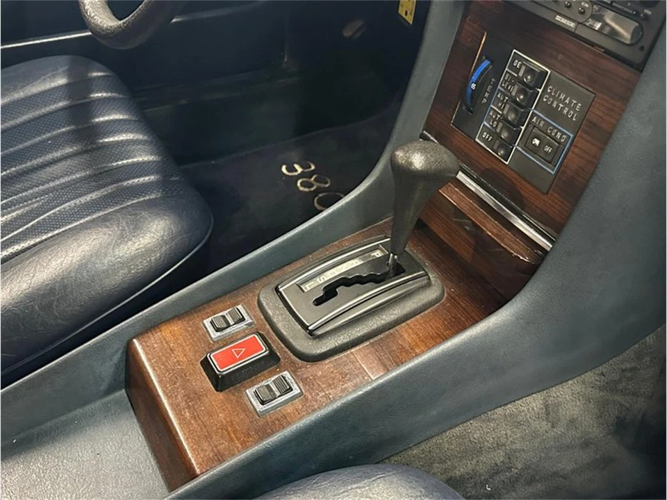 1981 Mercedes-Benz W126 S-Class Sedan - Image 28 of 31