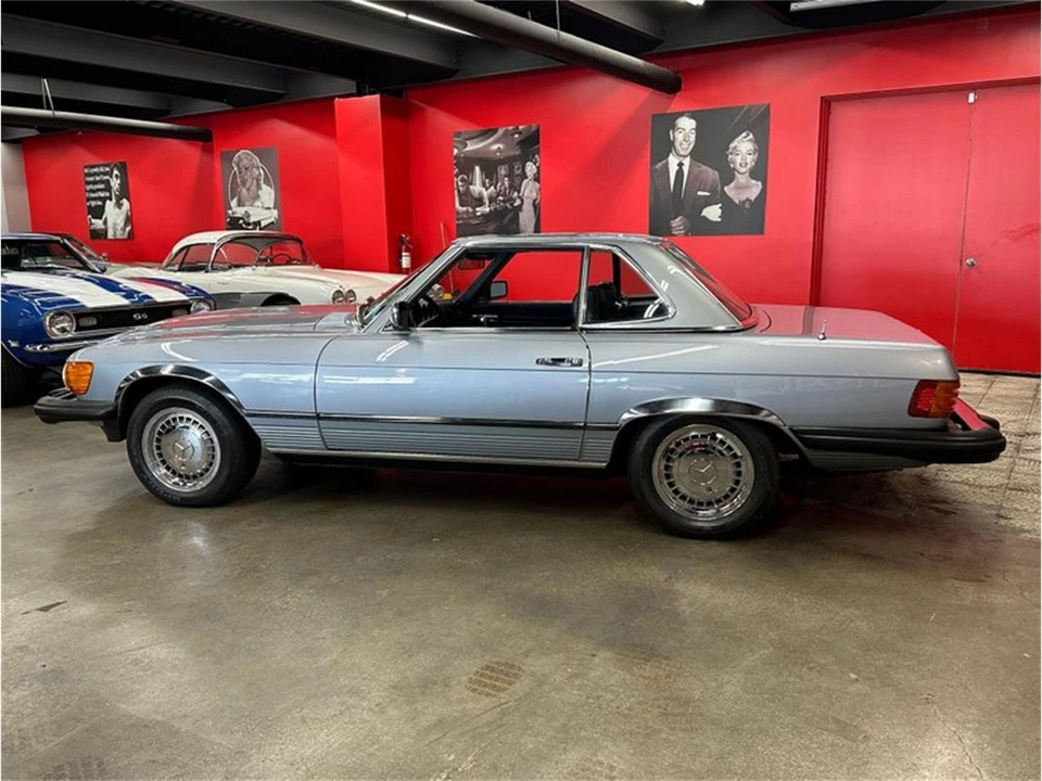 1981 Mercedes-Benz W126 S-Class Sedan - Image 20 of 31