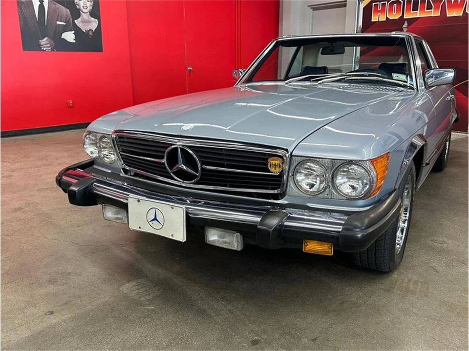1981 Mercedes-Benz W126 S-Class Sedan - Image 4 of 31