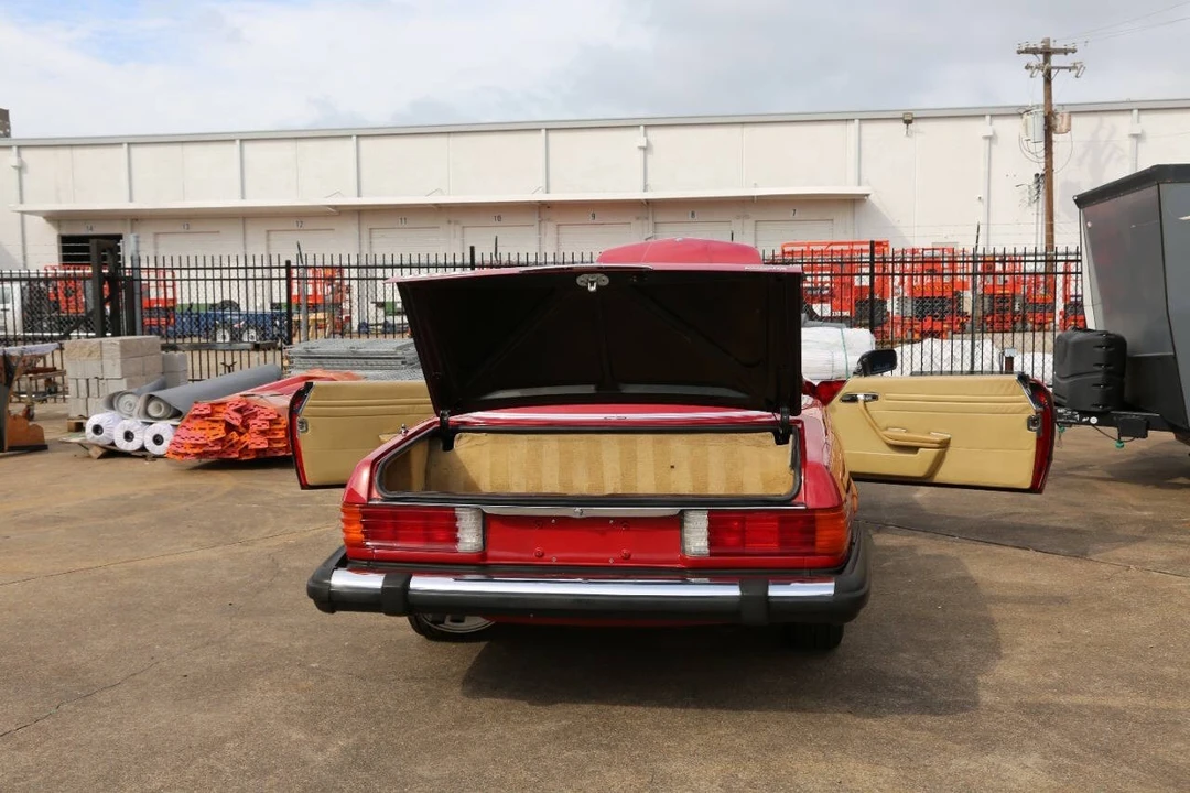 1981 Mercedes-Benz R107 SL-Class - Image 13 of 21