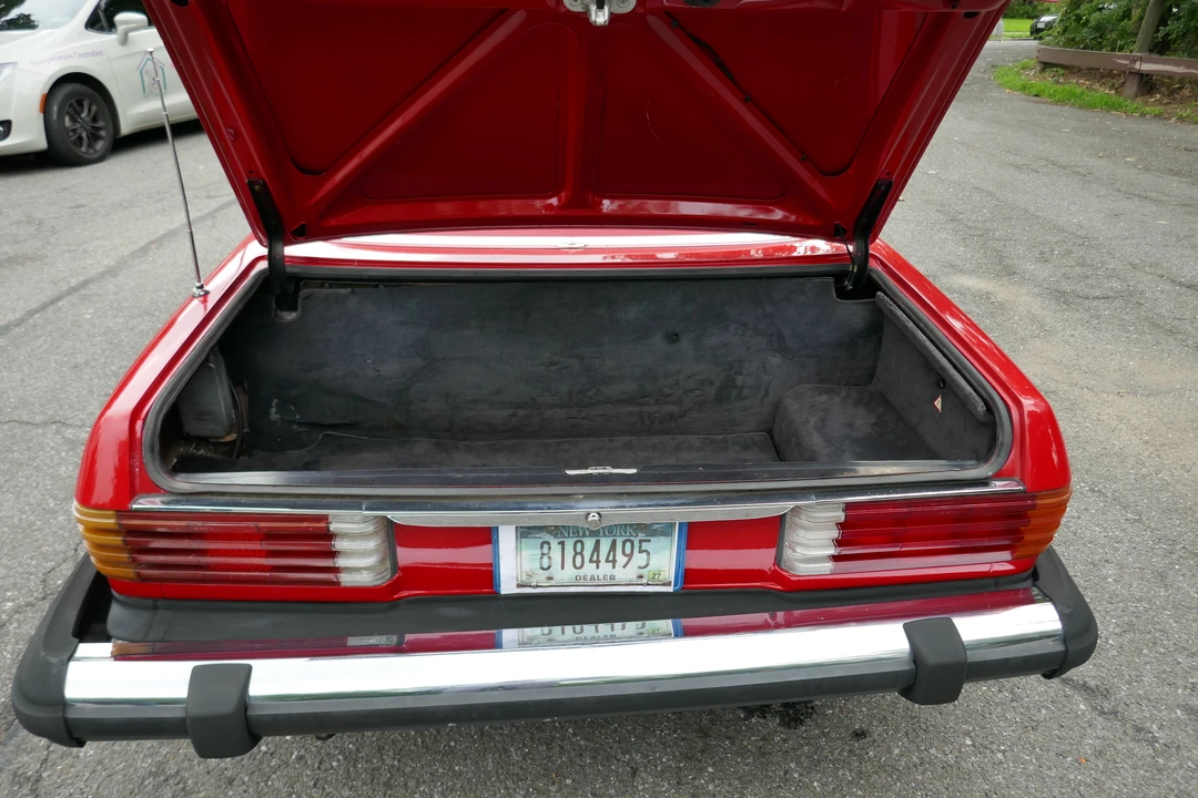 1981 Mercedes-Benz R107 SL-Class - Image 24 of 31