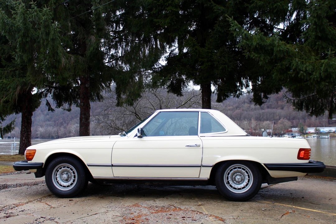 1981 Mercedes-Benz R107 SL-Class - Image 17 of 31