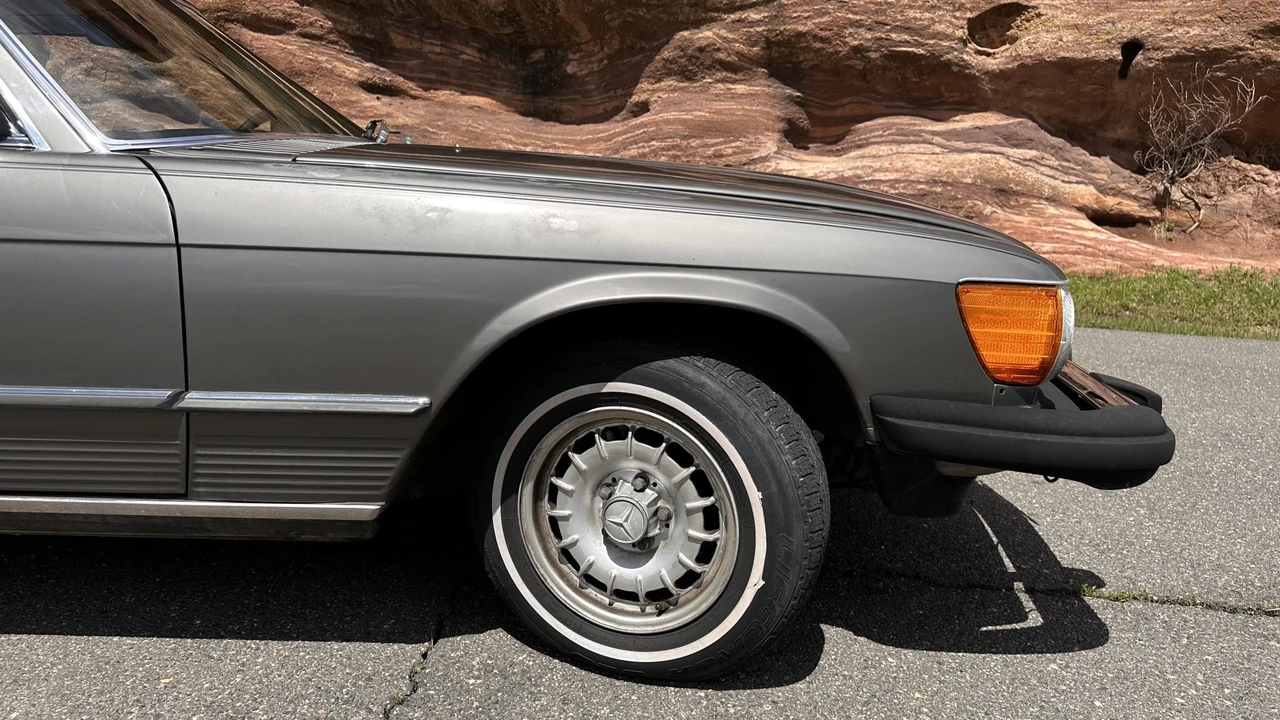 1981 Mercedes-Benz R107 SL-Class - Image 16 of 31