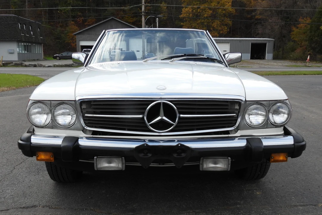 1981 Mercedes-Benz R107 SL-Class - Image 2 of 5