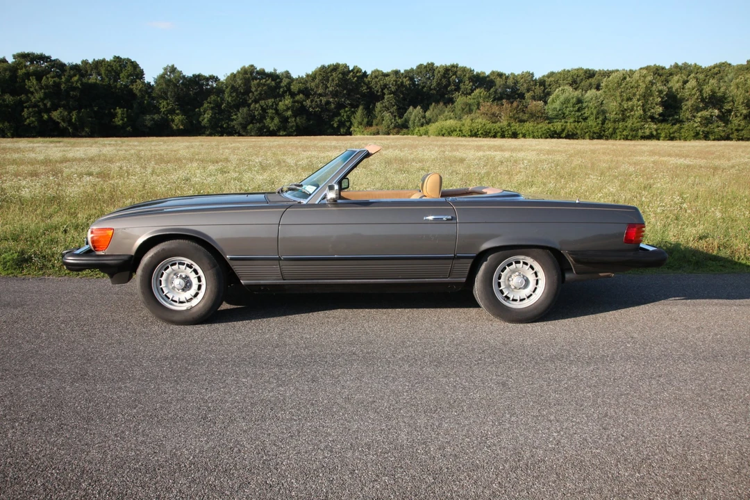 1981 Mercedes-Benz R107 SL-Class - Image 2 of 31