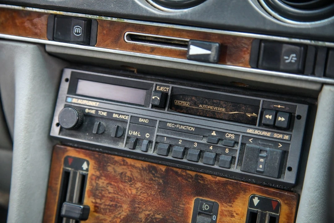 1980 Mercedes-Benz C107 SLC - Image 8 of 30