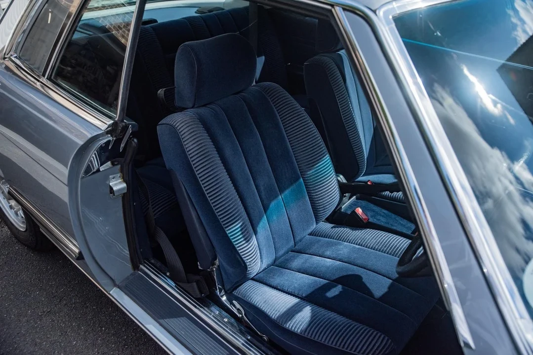 1981 Mercedes-Benz C107 SLC - Image 12 of 30