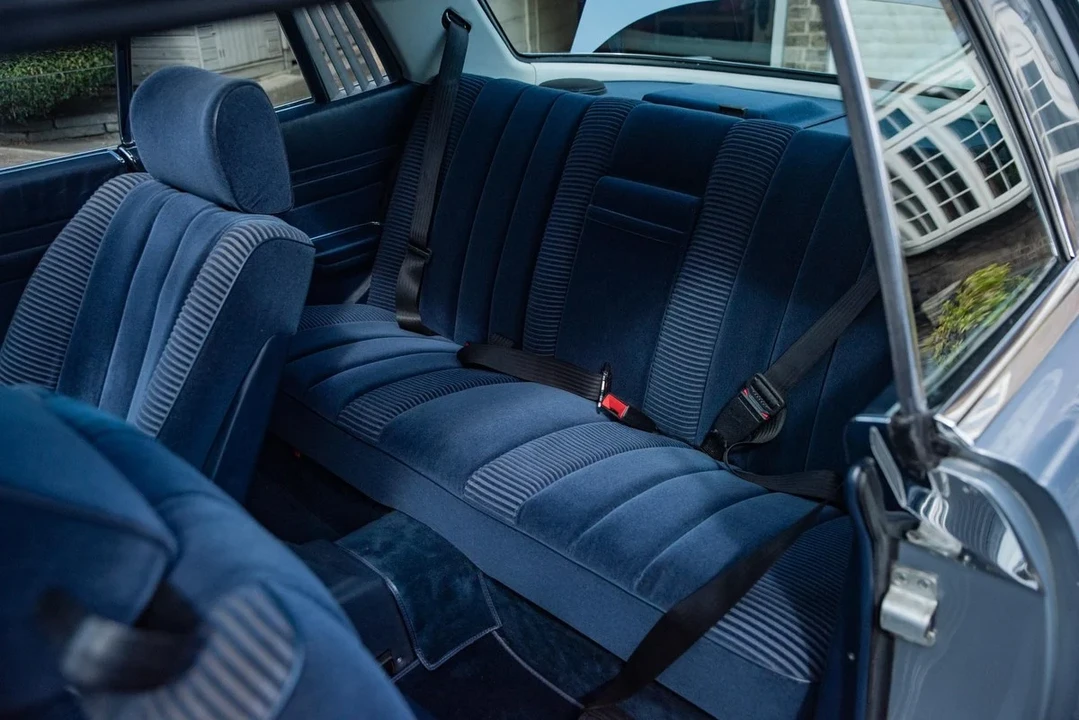 1981 Mercedes-Benz C107 SLC - Image 9 of 30