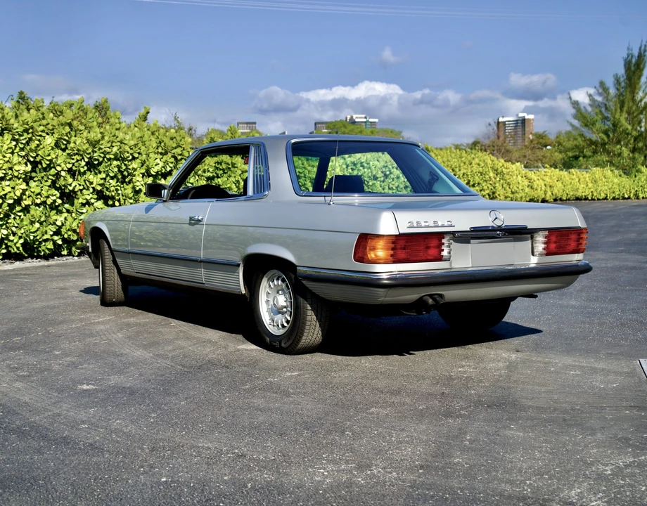 1981 Mercedes-Benz C107 SLC - Image 9 of 31