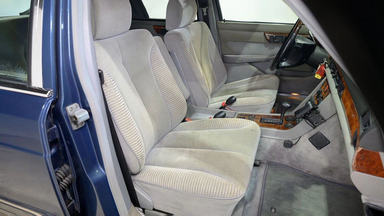 1981 Mercedes-Benz W116 S-Class - Image 30 of 31
