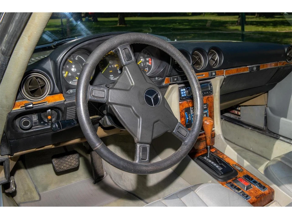 1981 Mercedes-Benz SLK-Class/SLC-Class - Image 13 of 16