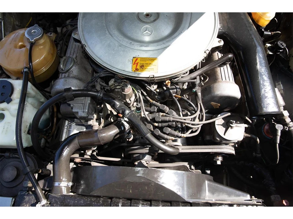 1981 Mercedes-Benz SLK-Class/SLC-Class - Image 15 of 16