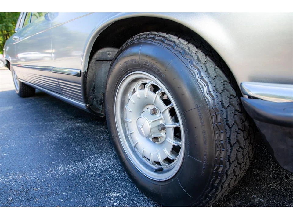 1981 Mercedes-Benz SLK-Class/SLC-Class - Image 10 of 16