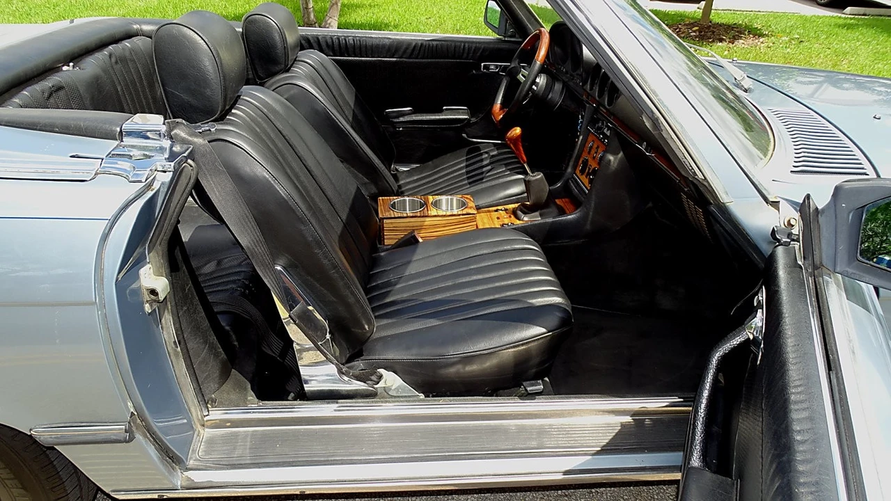 1981 Mercedes-Benz R107 SL-Class - Image 14 of 23