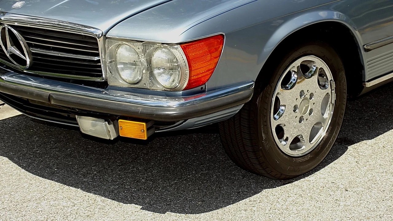 1981 Mercedes-Benz R107 SL-Class - Image 10 of 23