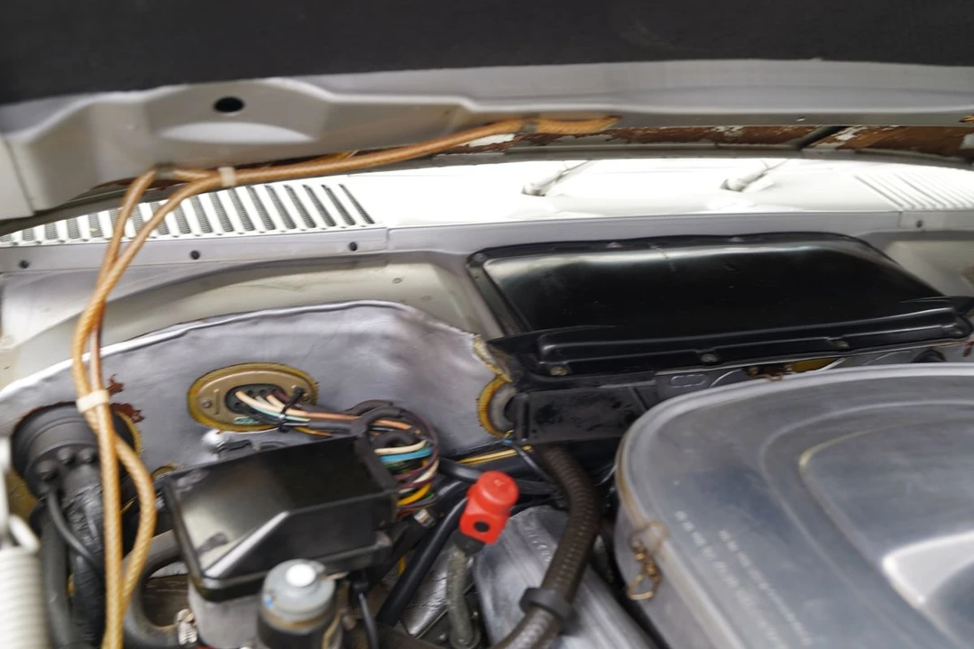 1981 Mercedes-Benz R107 SL-Class - Image 28 of 31